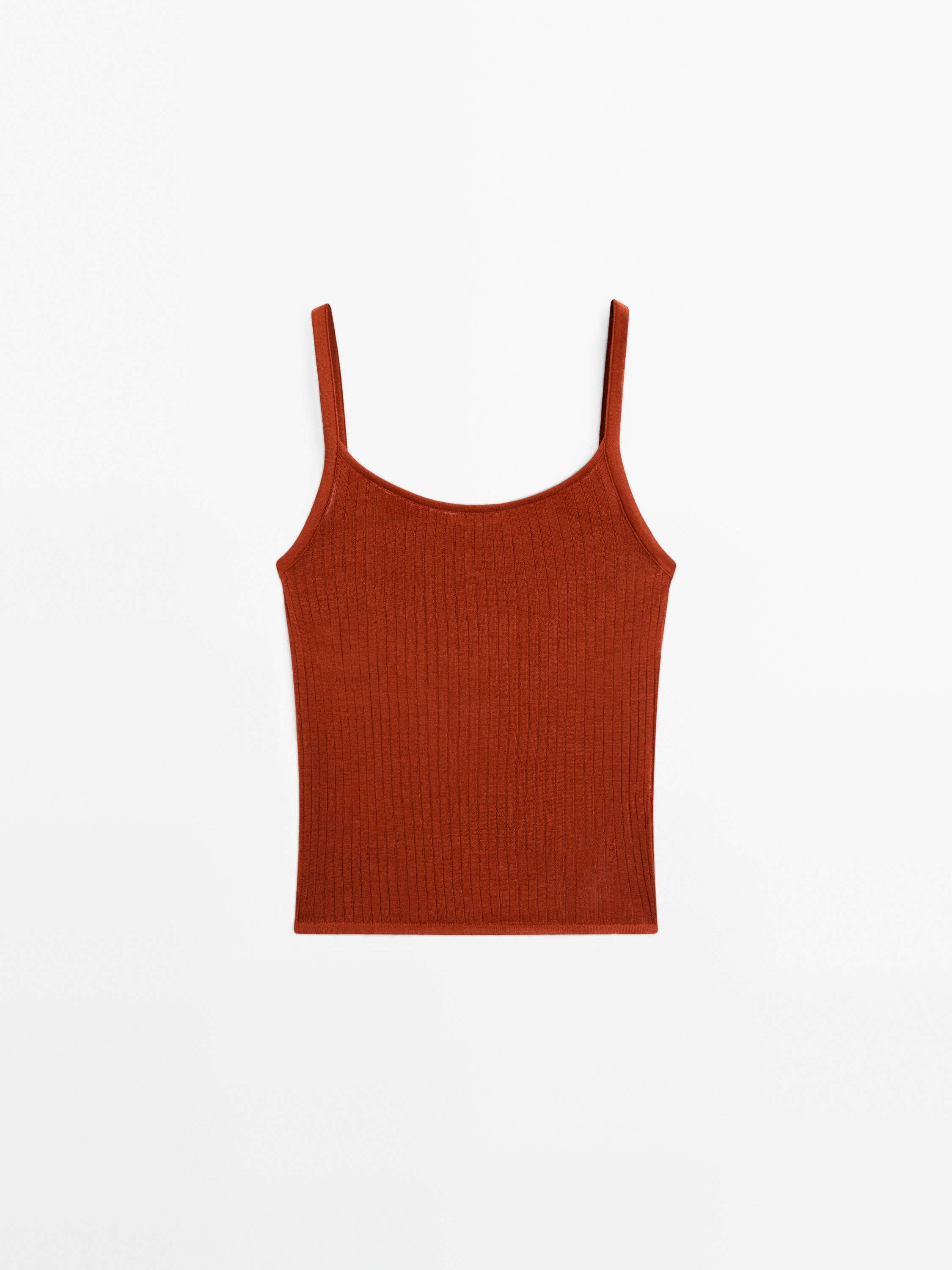 Ribbed crop top
